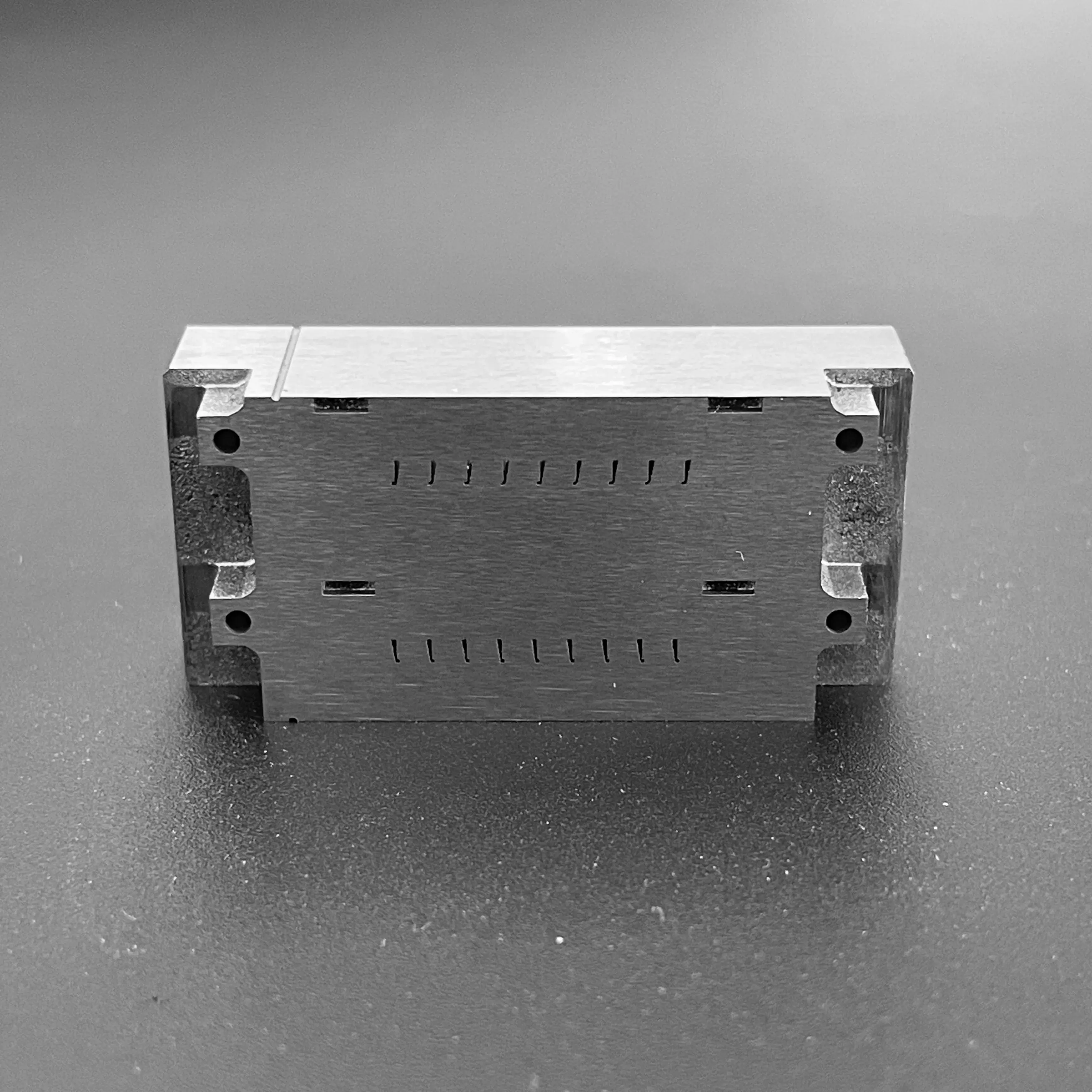 Precision CNC Wedm Stamping Parts for Injection Mould Die of Professional Mold Manufacturer